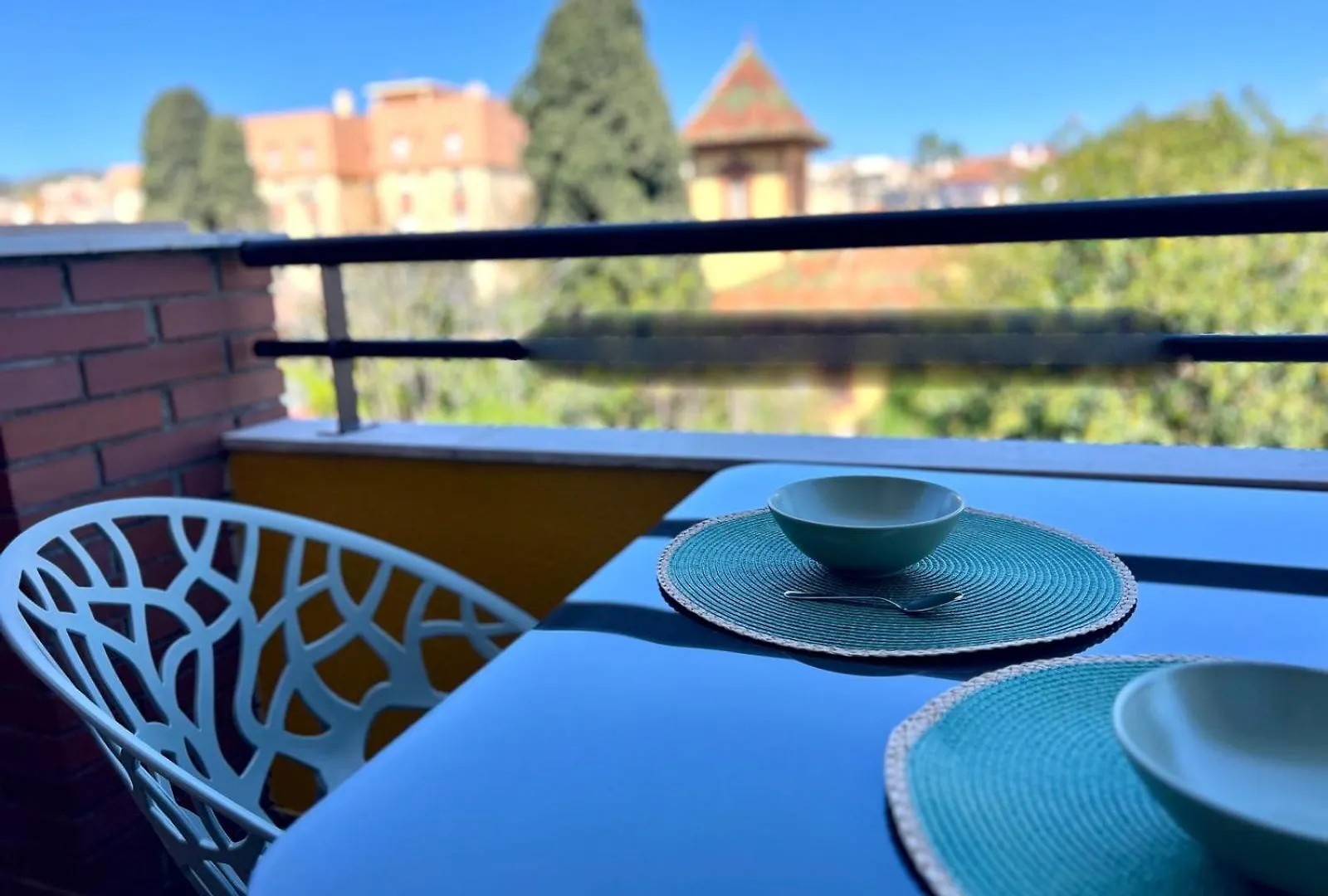 マラガUrban Retreat With Views & Terraceアパートメント アパート