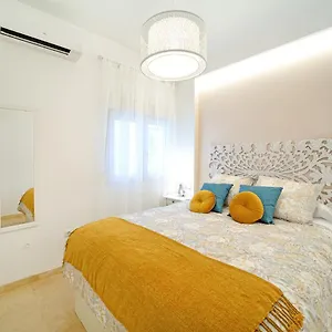 Historical Centre Luxury Apartment