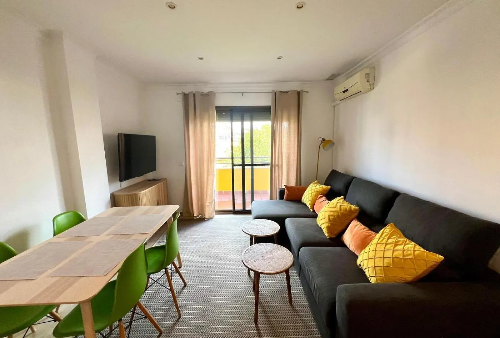 Urban Retreat With Views & Terrace Apartment Malaga 0*,  Spain