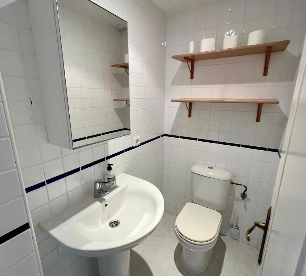 Urban Retreat With Views & Terrace Apartment Malaga