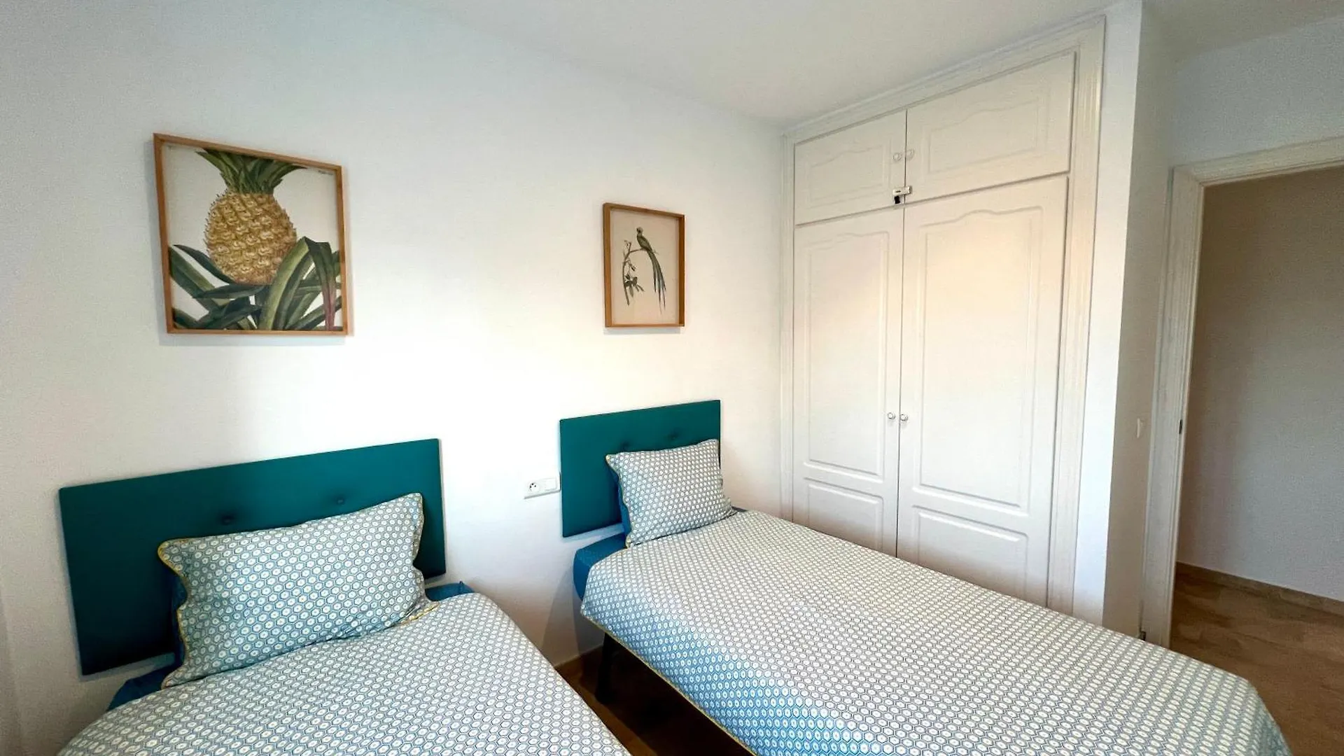 Urban Retreat With Views & Terrace Apartment Malaga Spain